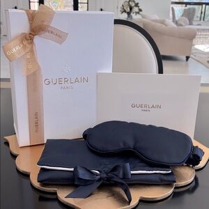 Guerlain Eyemask + Pouch in Gift Box